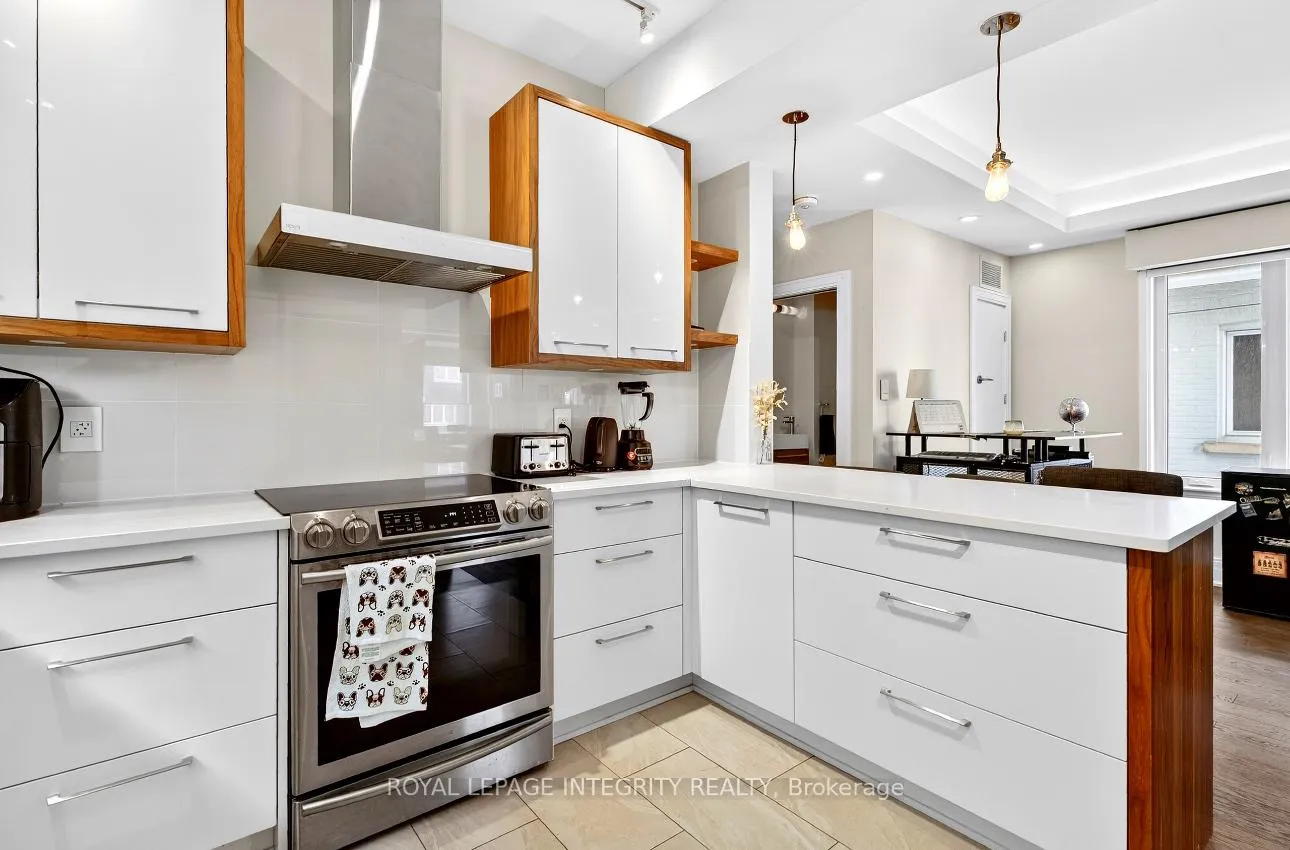 Photo 5 of 73 Renfrew Avenue, Ottawa, Glebe — HOMEH