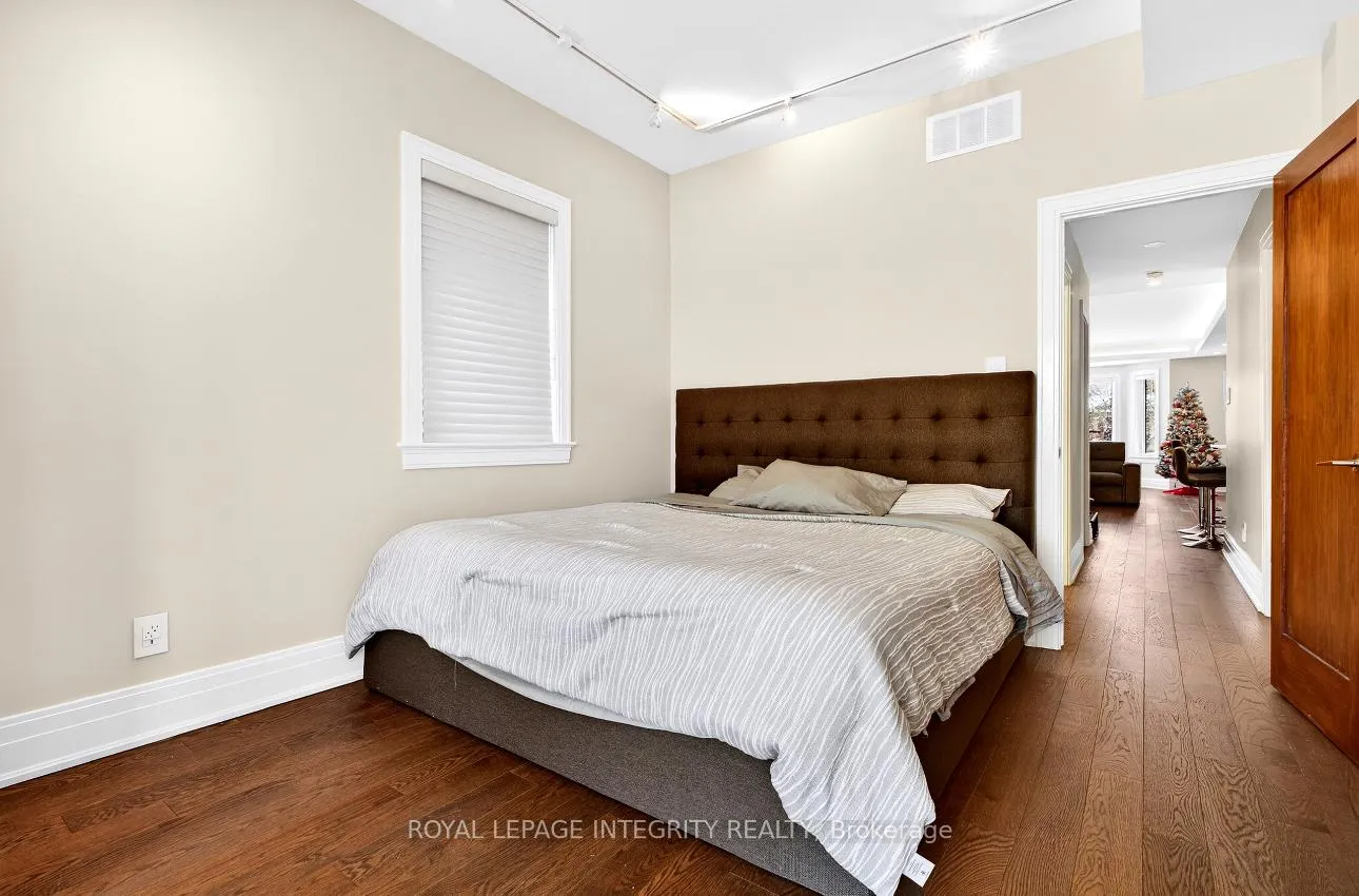 Photo 7 of 73 Renfrew Avenue, Ottawa, Glebe — HOMEH