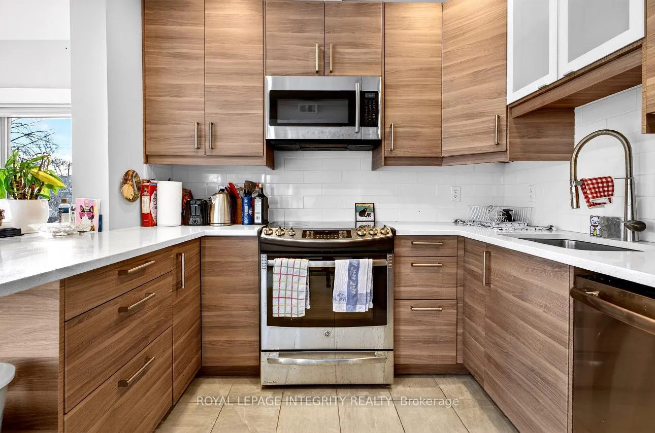 Photo 11 of 73 Renfrew Avenue, Ottawa, Glebe — HOMEH