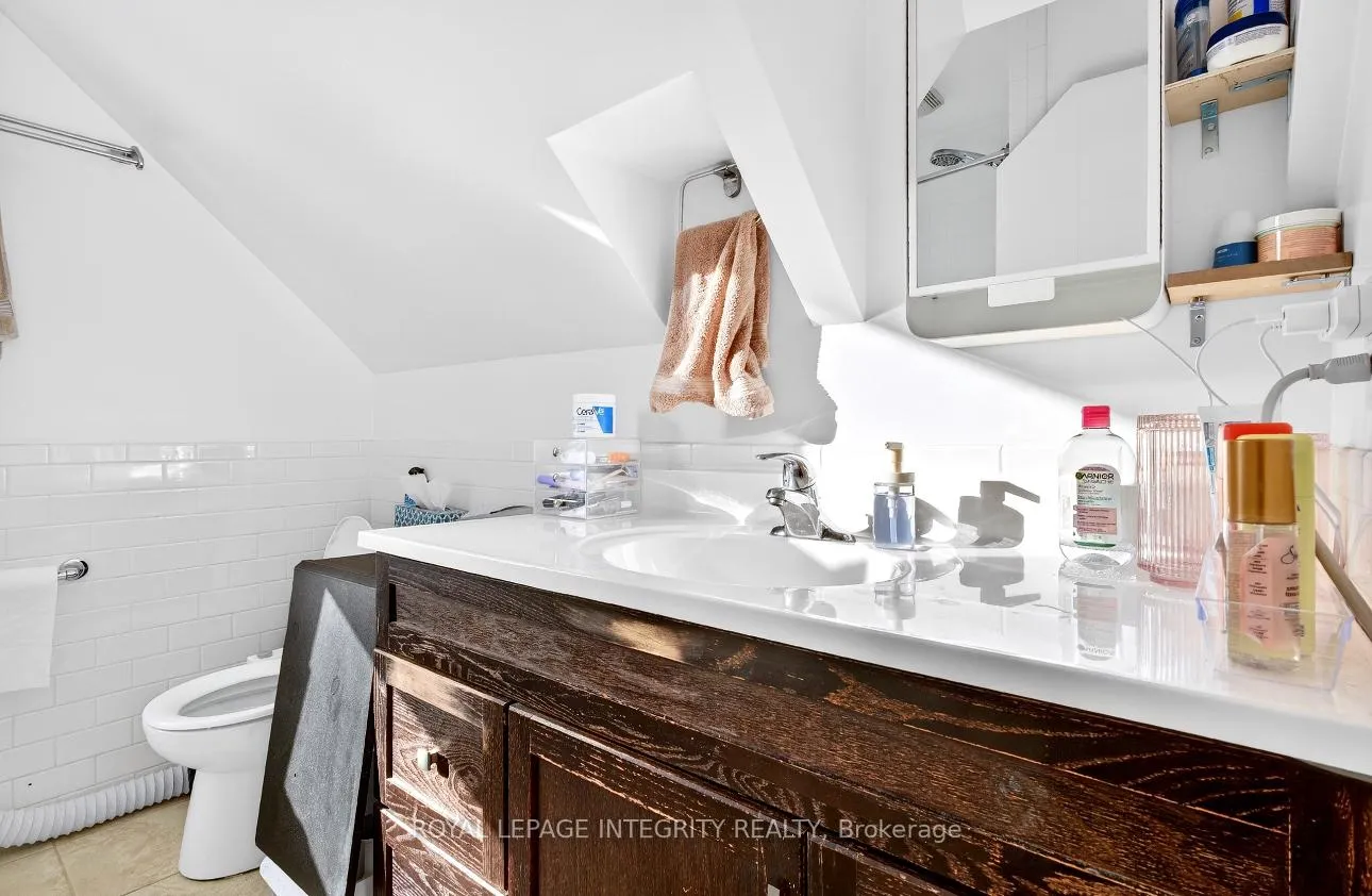 Photo 18 of 73 Renfrew Avenue, Ottawa, Glebe — HOMEH
