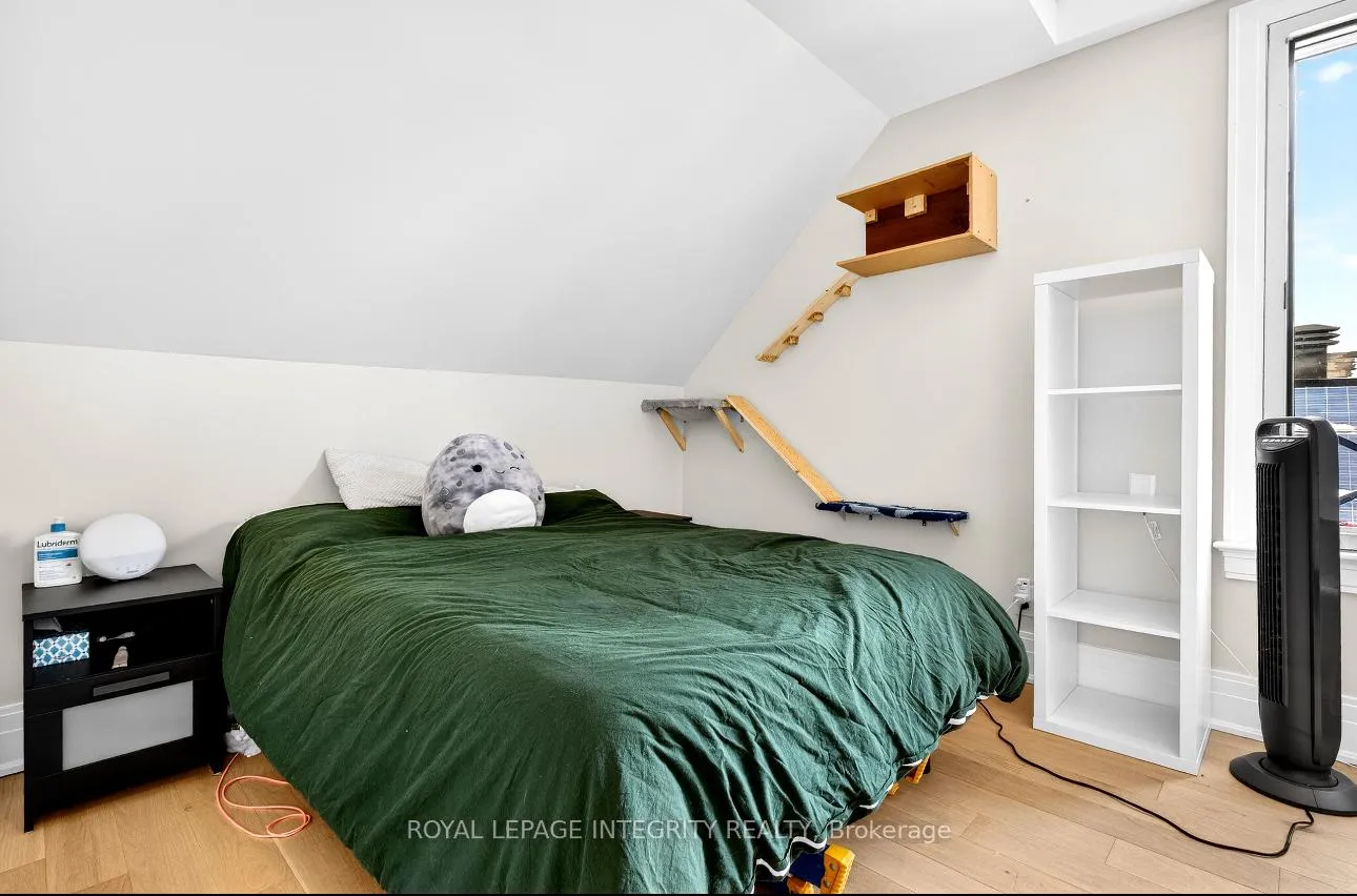 Photo 21 of 73 Renfrew Avenue, Ottawa, Glebe — HOMEH