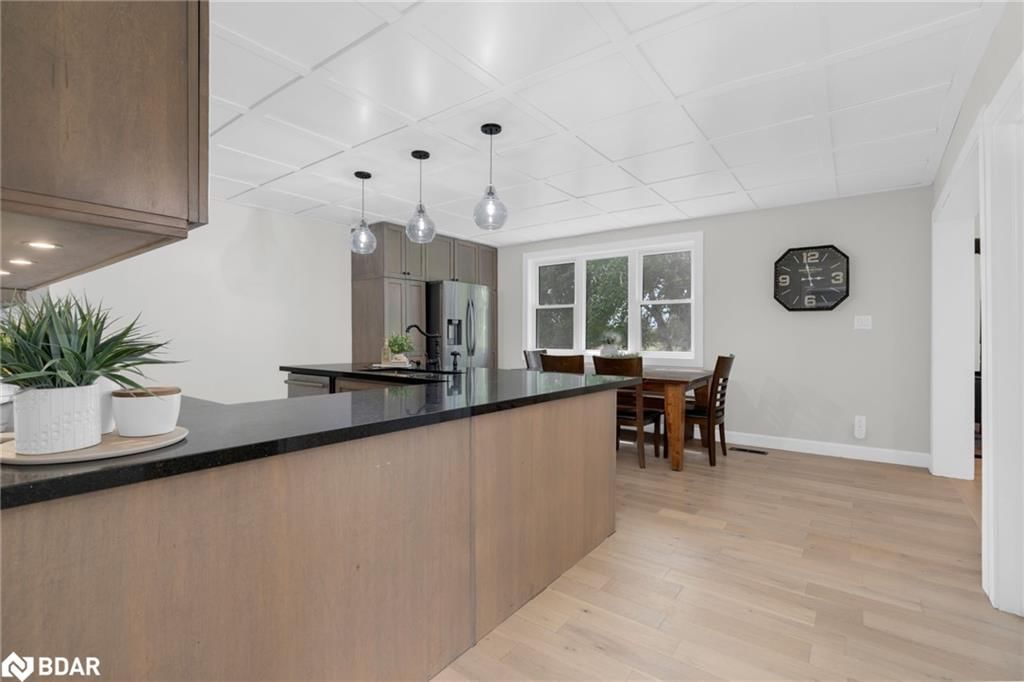 Photo 8 of 4355 7 Sunnidale Concession, Clearview, New Lowell — HOMEH