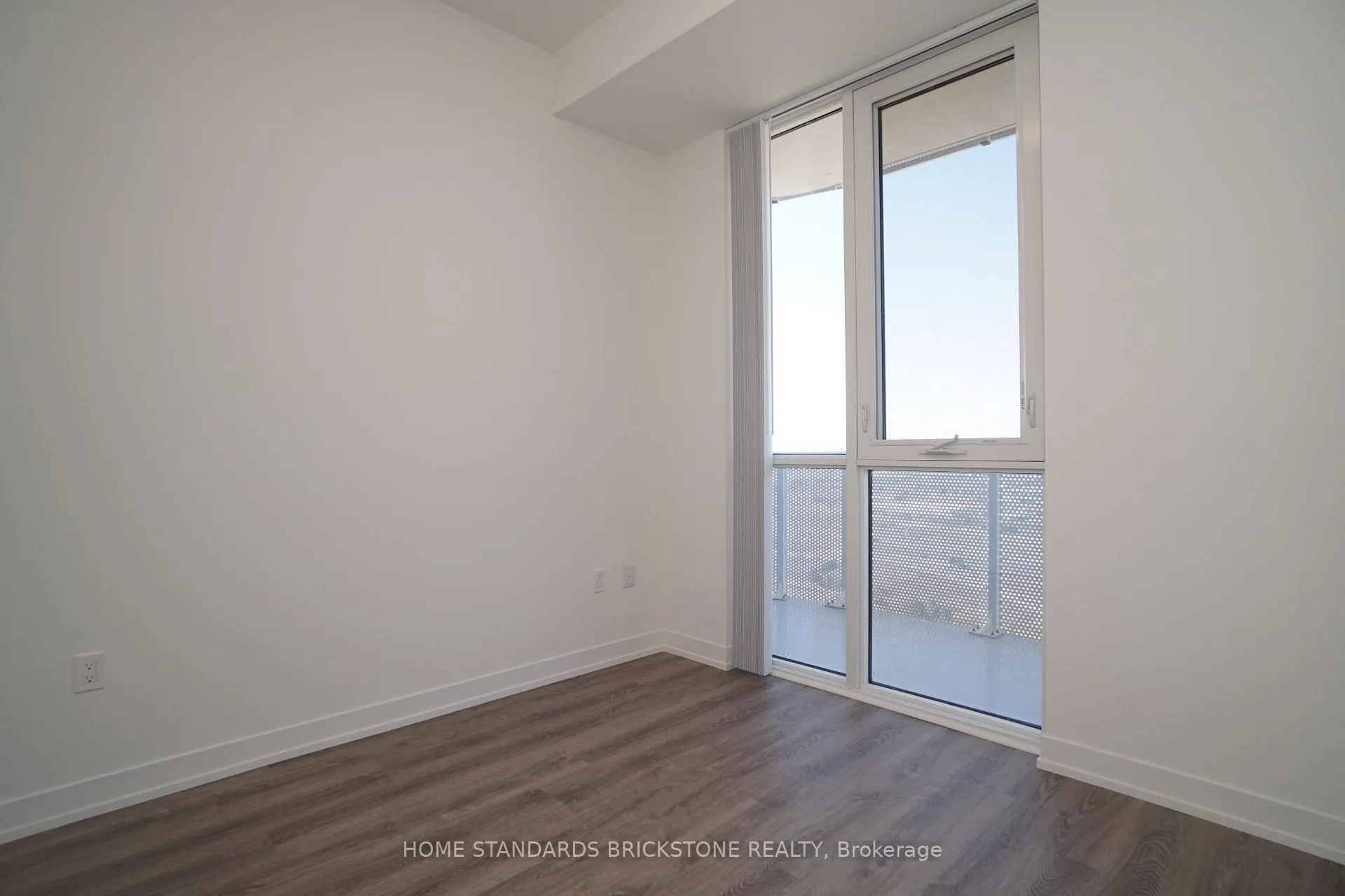 Photo 9 of Unit 3207, 195 Commerce Street, Vaughan, Vaughan Corporate Centre — HOMEH