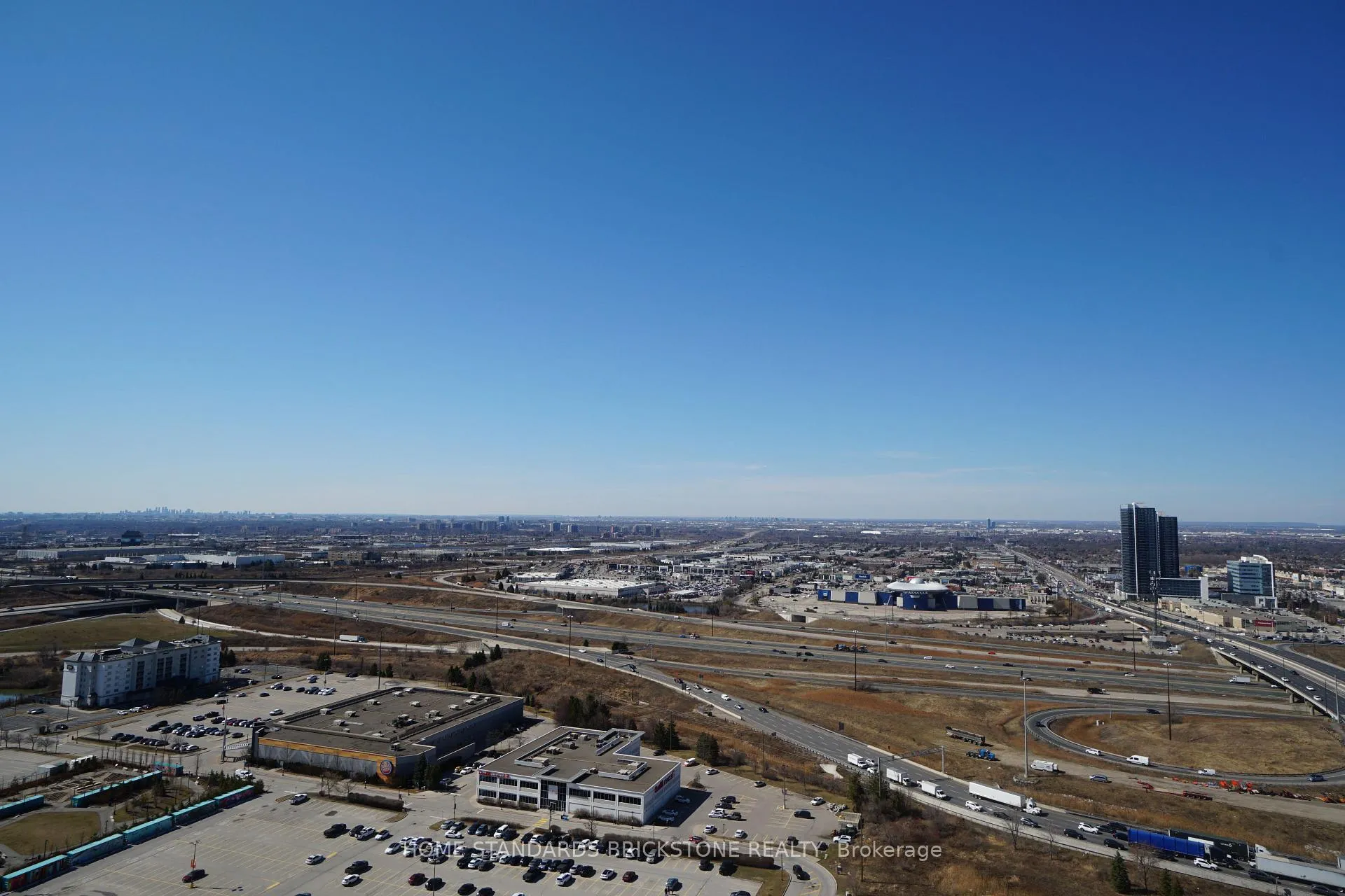 Photo 15 of Unit 3207, 195 Commerce Street, Vaughan, Vaughan Corporate Centre — HOMEH
