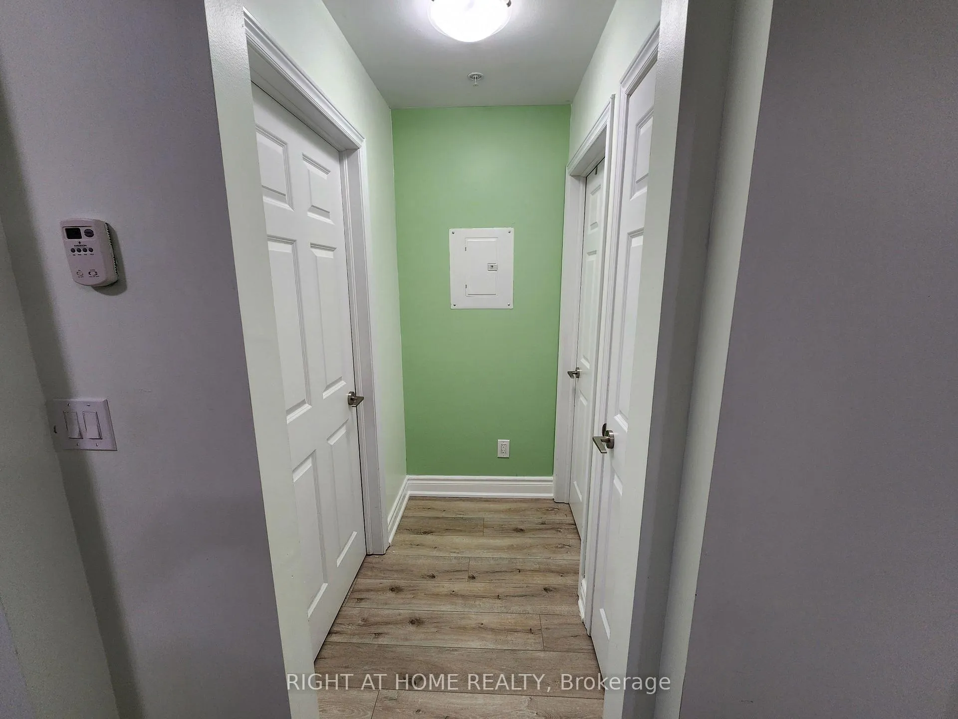 Photo 3 of Unit 413, 650 Gordon Street, Whitby, Port Whitby — HOMEH