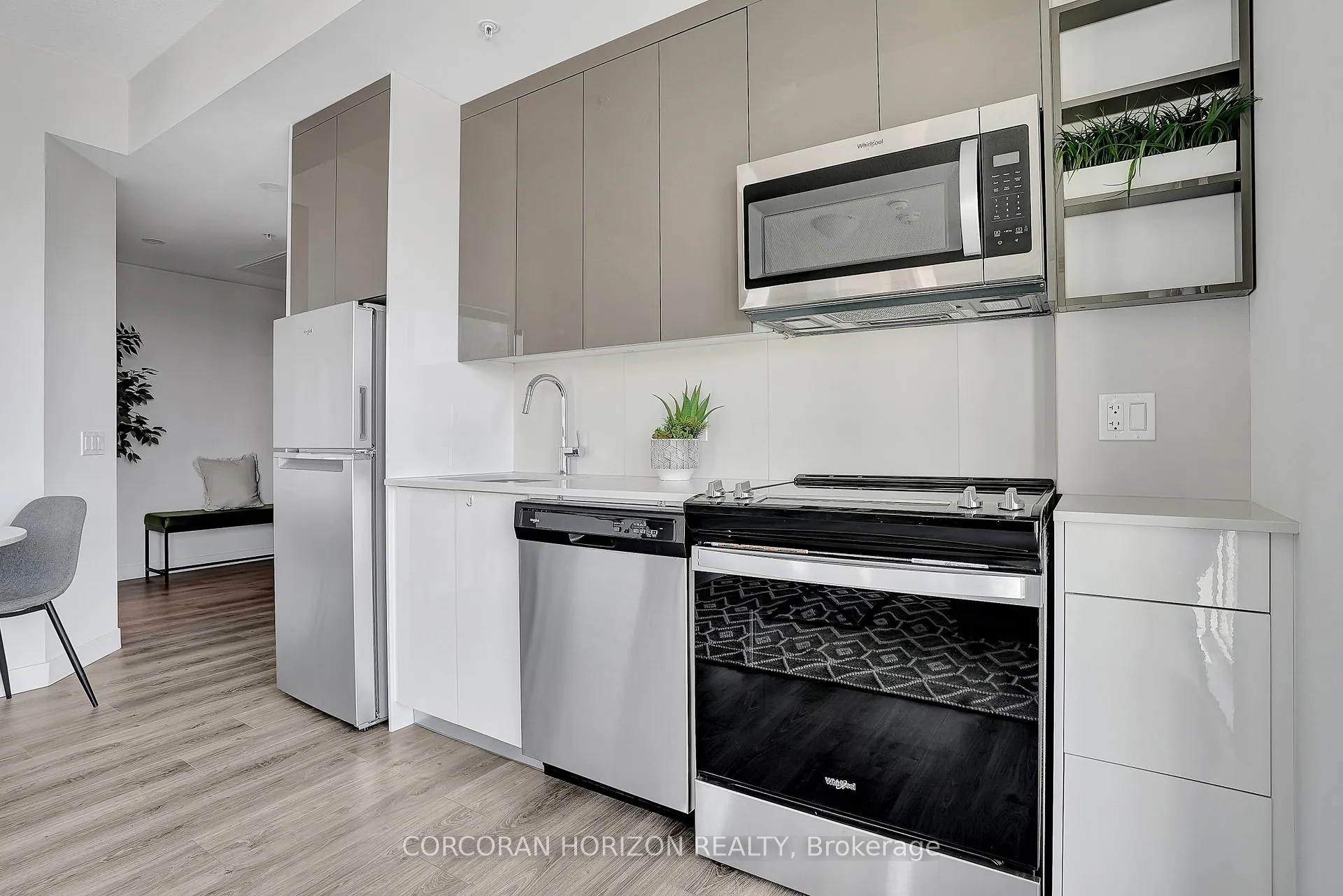 Photo 15 of Unit 1507, 60 Frederick Street, Kitchener — HOMEH