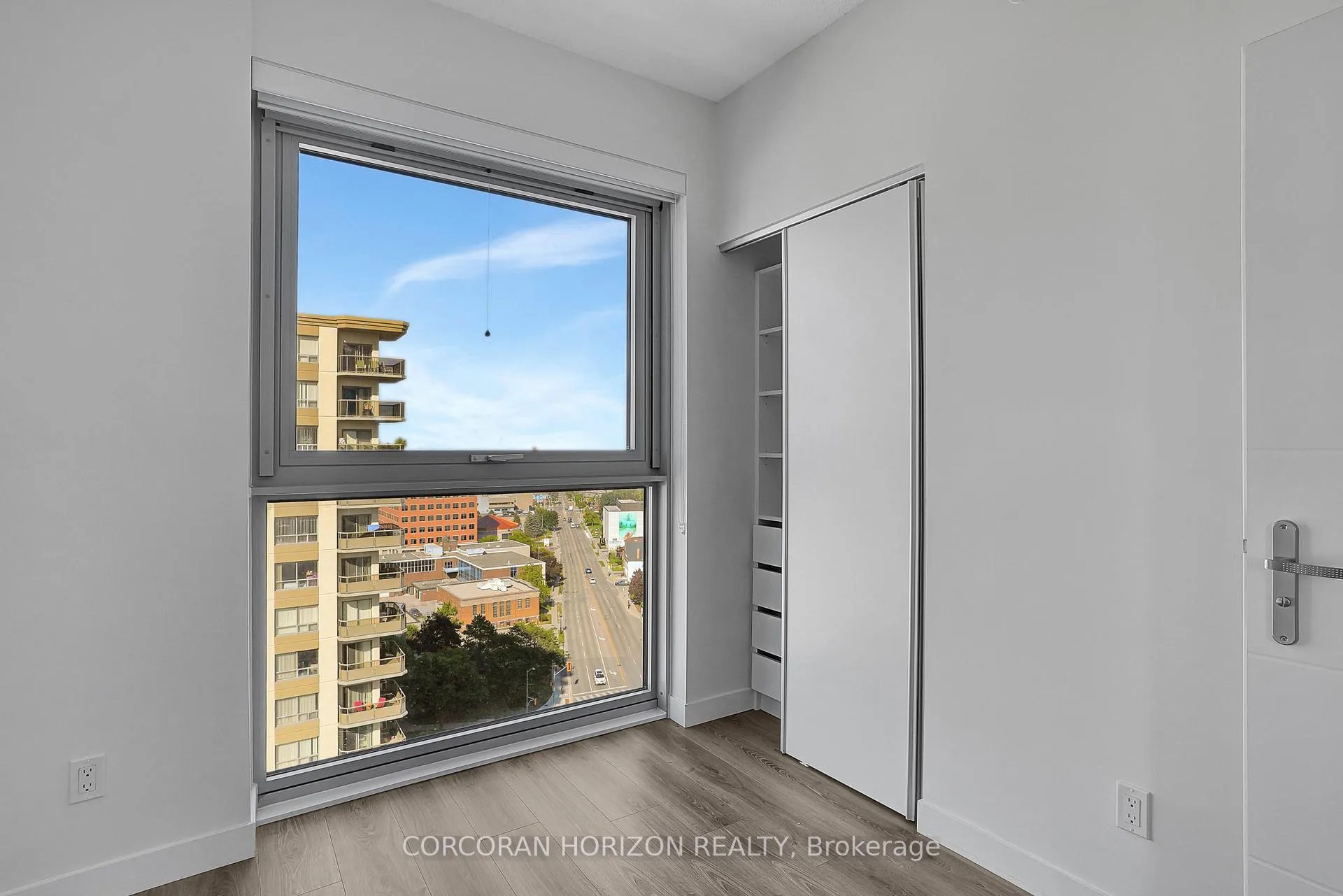 Photo 21 of Unit 1507, 60 Frederick Street, Kitchener — HOMEH
