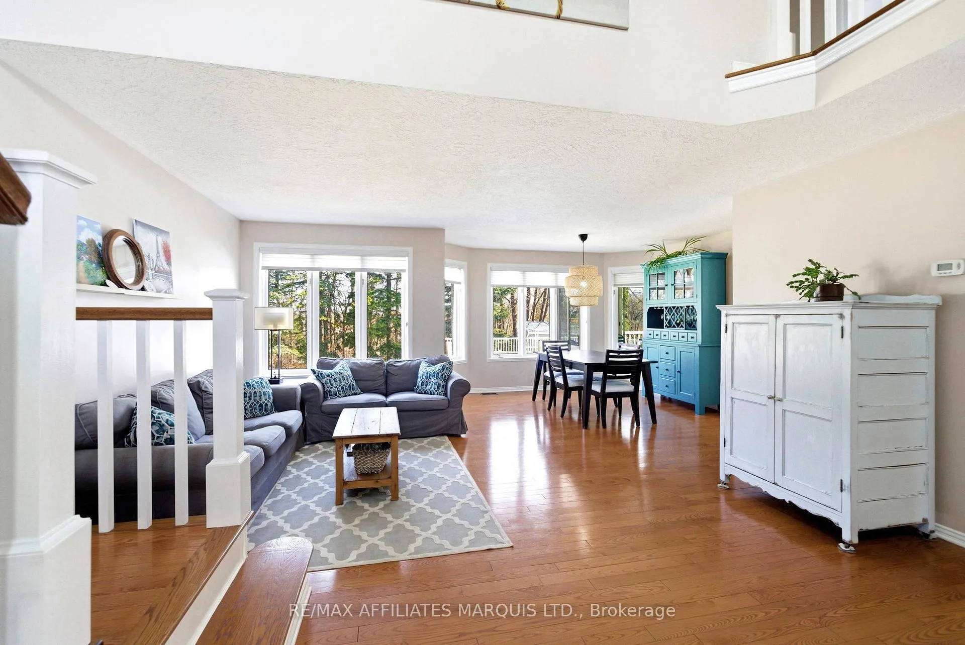 Photo 5 of 884 Kenyon Crescent, Cornwall — HOMEH