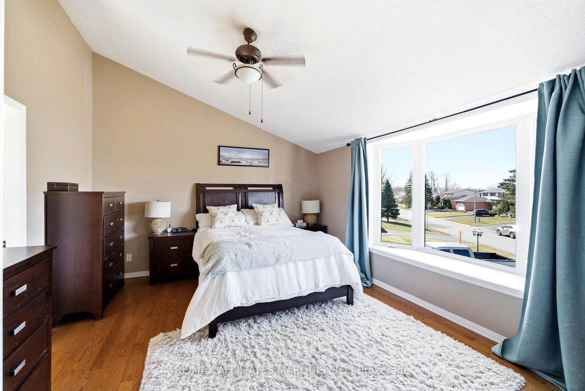 Photo 15 of 884 Kenyon Crescent, Cornwall — HOMEH