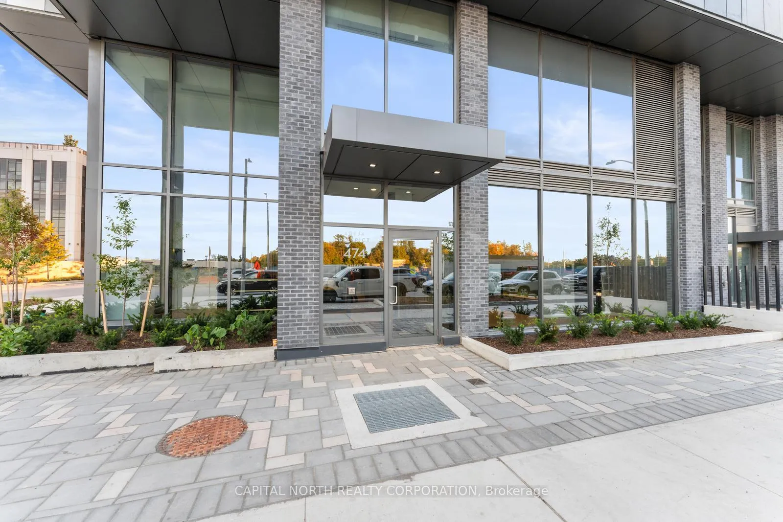 Photo 2 of Unit 2106, 474 Caldari Road, Vaughan, Concord — HOMEH
