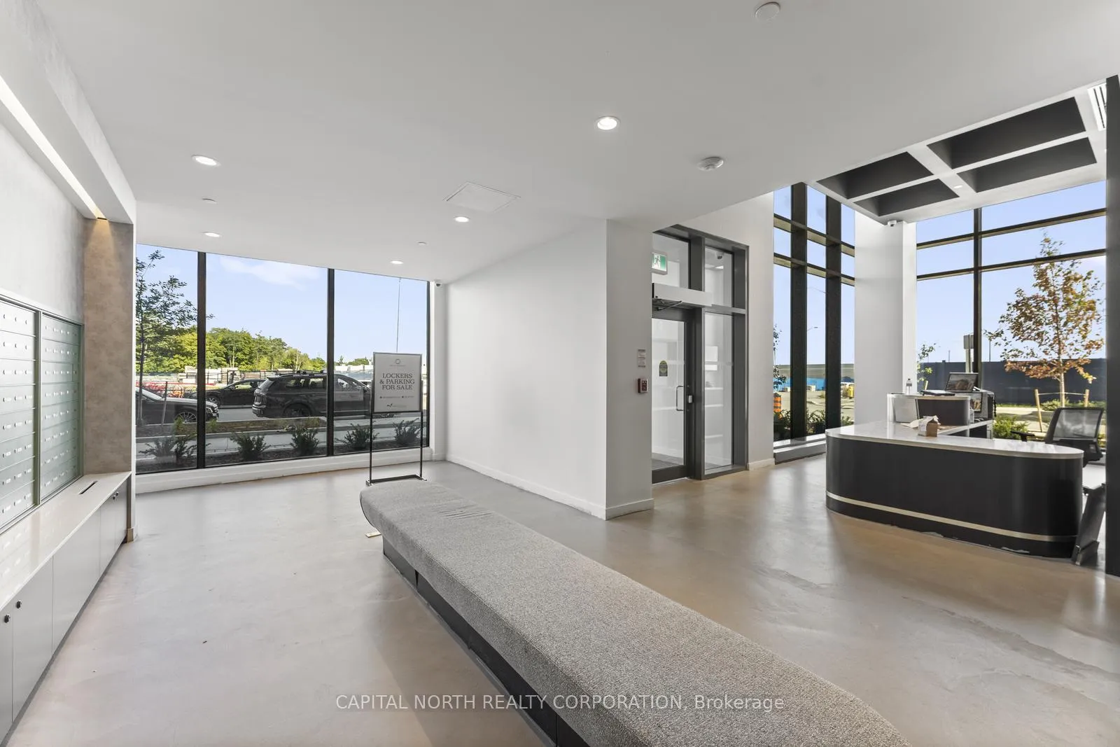 Photo 4 of Unit 2106, 474 Caldari Road, Vaughan, Concord — HOMEH