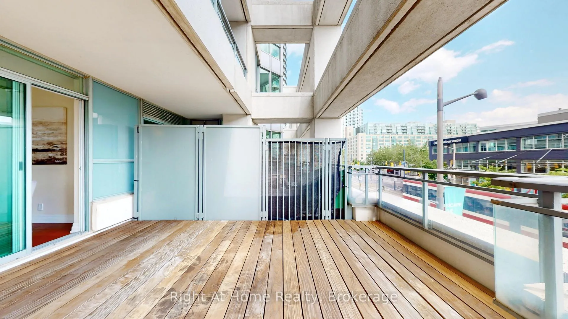 Photo 8 of Unit 209, 228 Queens Quay W, Toronto, Waterfront Communities — HOMEH