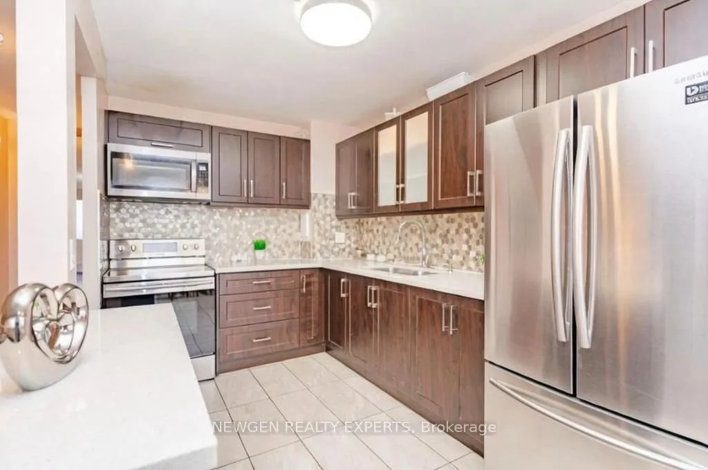 Photo 10 of Unit 706, 725 Don Mills Road, Toronto, Flemingdon Park — HOMEH