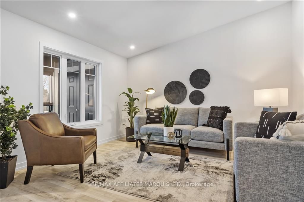 Photo 9 of Unit 106, 229 WATER St E, Cornwall — HOMEH