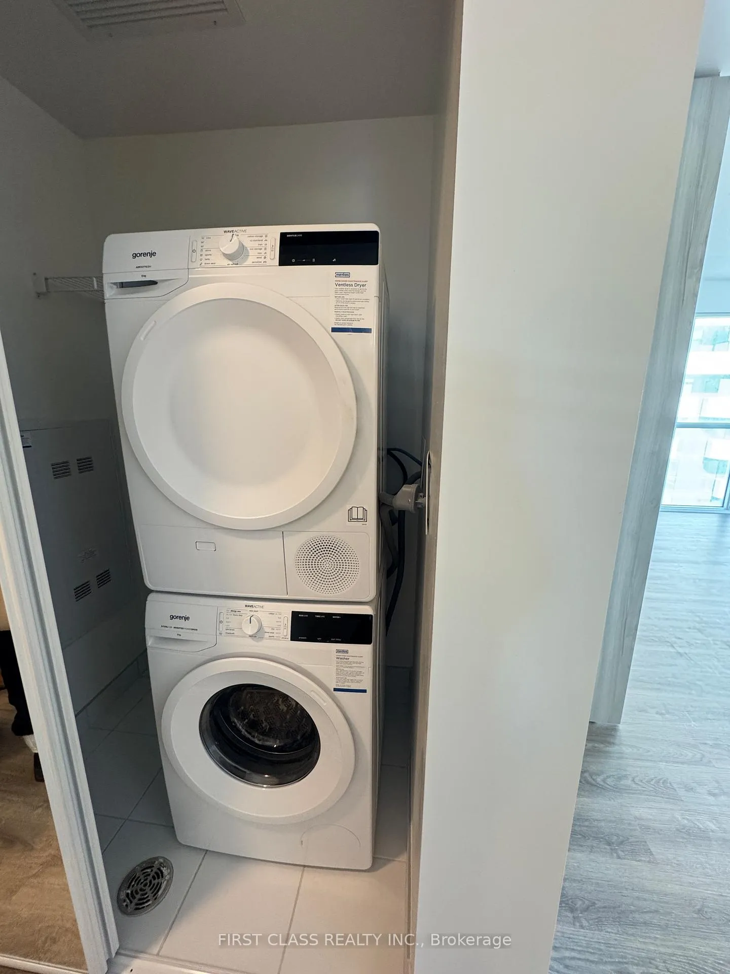 Photo 6 of Unit 2815, 195 Commerce Street, Vaughan, Vaughan Corporate Centre — HOMEH