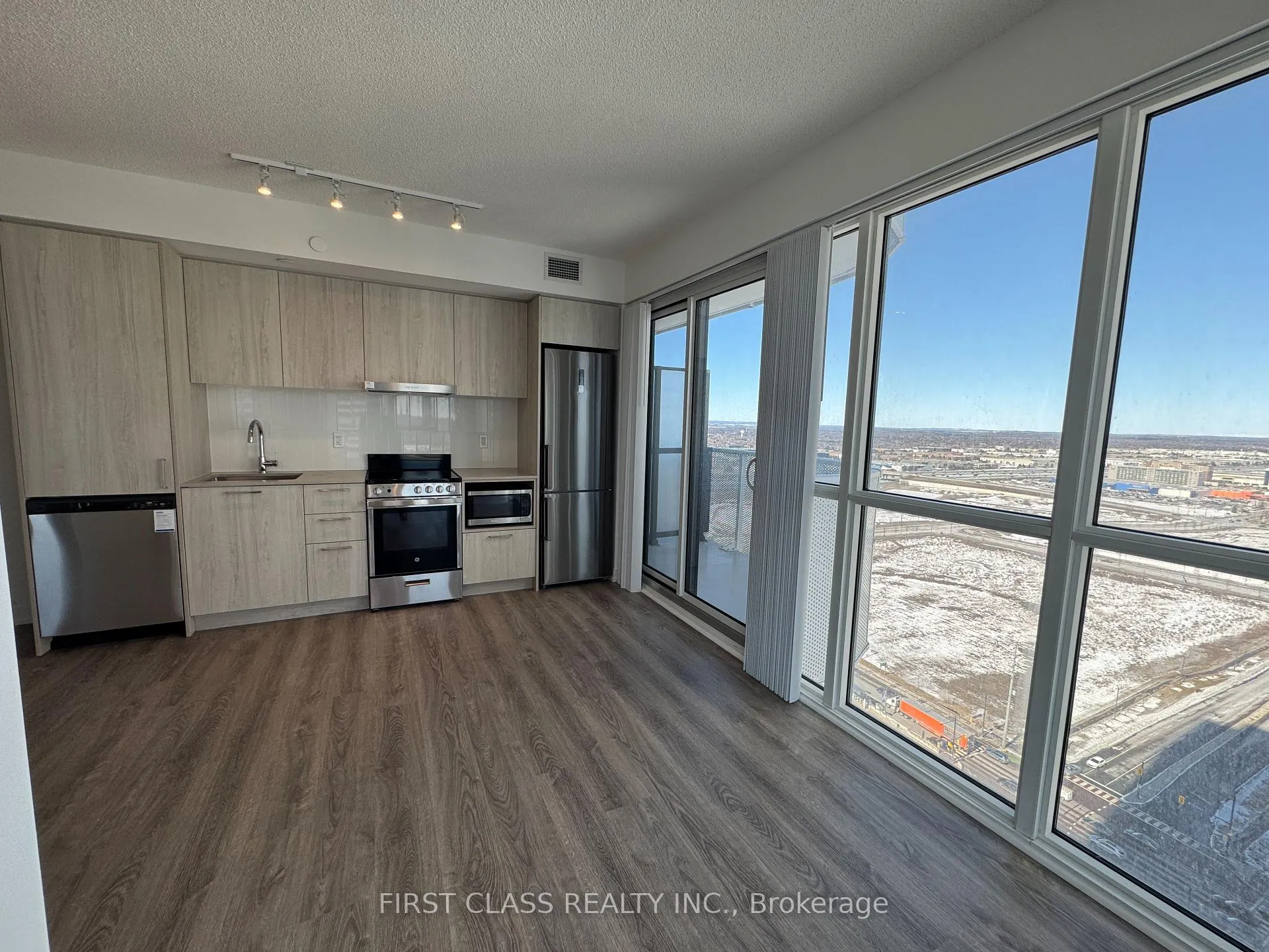 Photo 9 of Unit 2815, 195 Commerce Street, Vaughan, Vaughan Corporate Centre — HOMEH