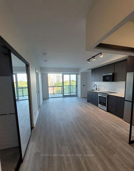 Photo 8 of Unit 609, 2369 Danforth Avenue, Toronto, East End-Danforth — HOMEH