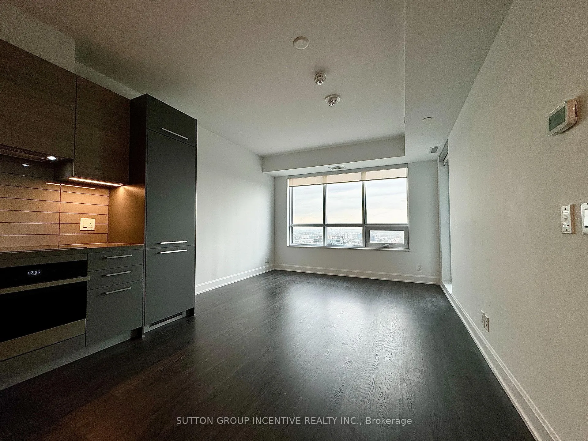 Photo 3 of Unit 2203, 38 Gandhi Lane, Markham, Commerce Valley — HOMEH