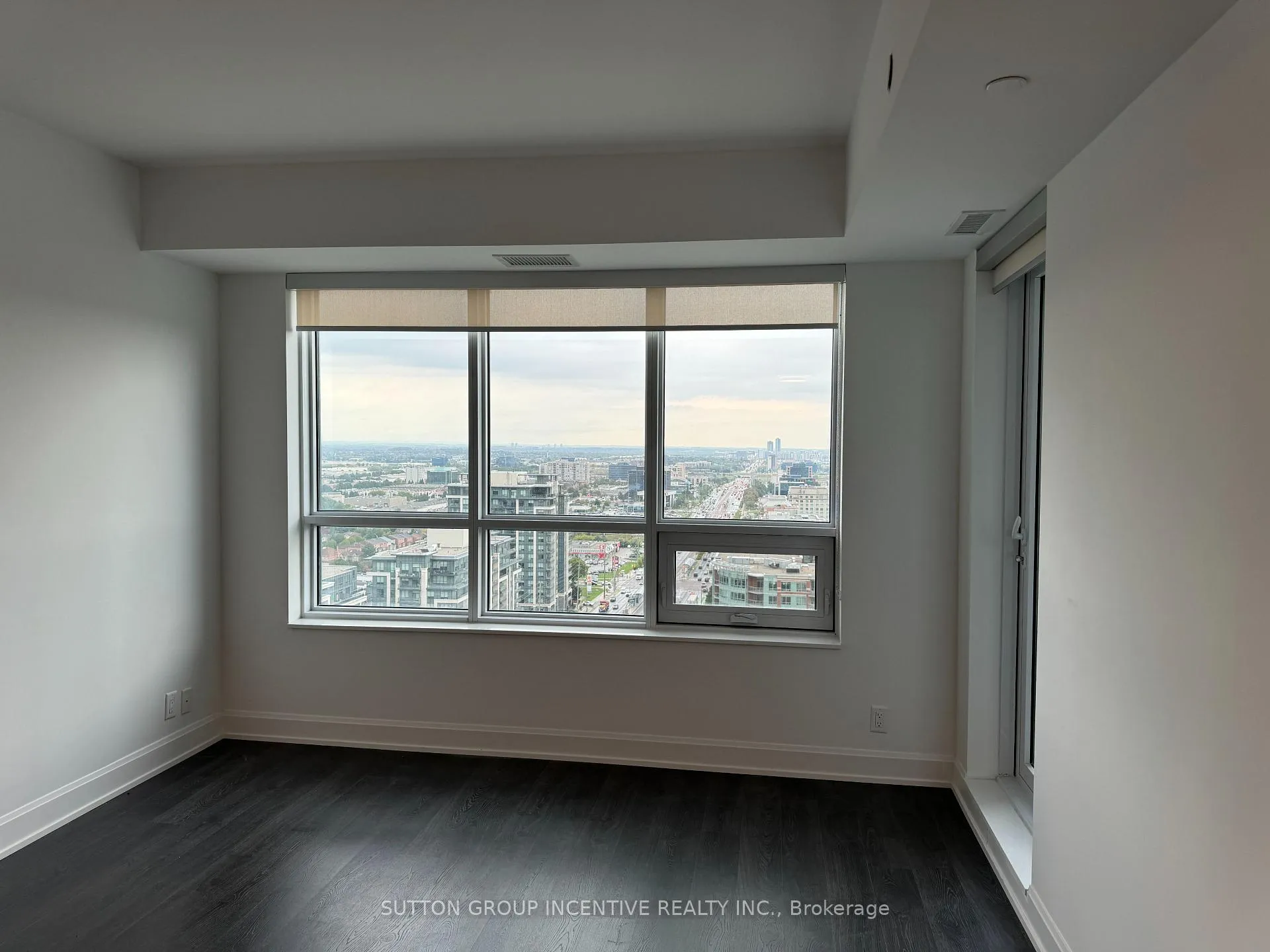 Photo 5 of Unit 2203, 38 Gandhi Lane, Markham, Commerce Valley — HOMEH