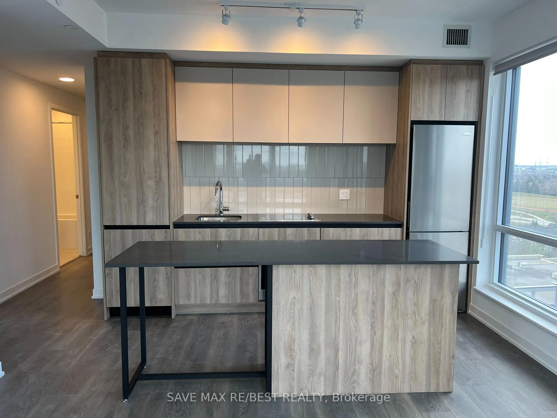 Photo 3 of Unit B-1104, 7950 Bathurst Street, Vaughan, Beverley Glen — HOMEH