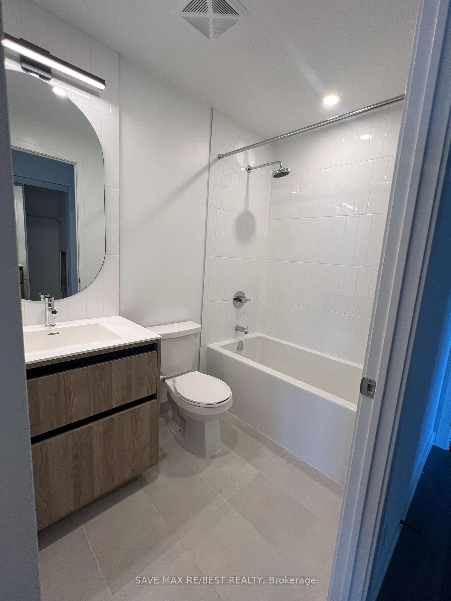 Photo 10 of Unit B-1104, 7950 Bathurst Street, Vaughan, Beverley Glen — HOMEH