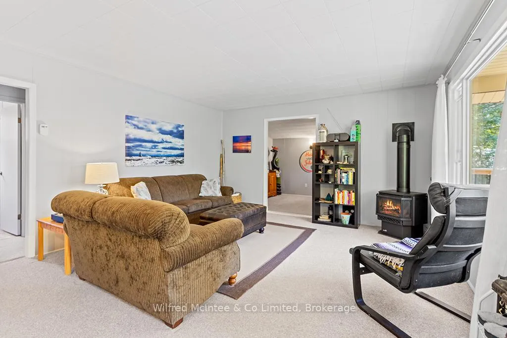 Photo 13 of 55 Thompson Avenue, Native Leased Lands — HOMEH