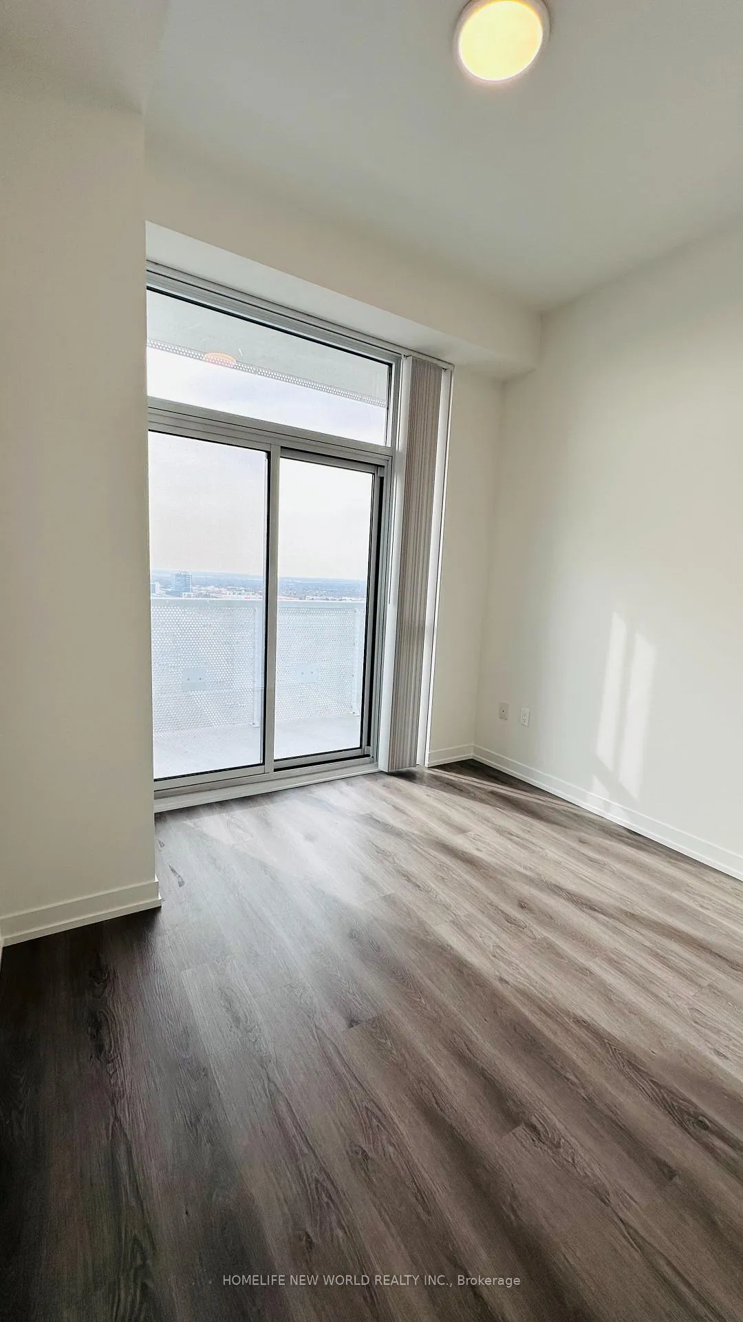 Photo 9 of Unit 1607, 225 Commerce St Street, Vaughan, Vaughan Corporate Centre — HOMEH