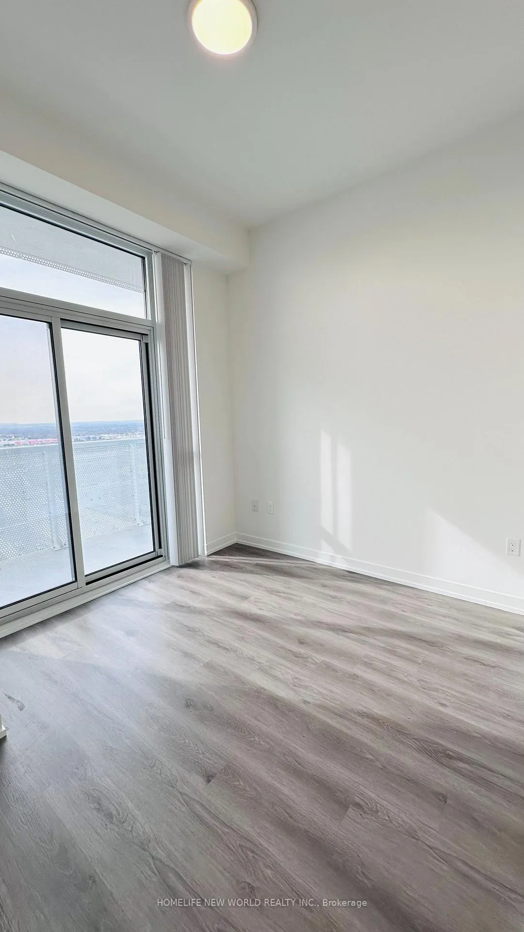 Photo 10 of Unit 1607, 225 Commerce St Street, Vaughan, Vaughan Corporate Centre — HOMEH