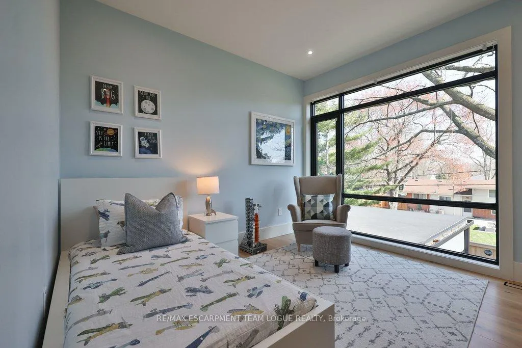 Photo 25 of 4482 Cosburn Crescent, Burlington, Shoreacres — HOMEH
