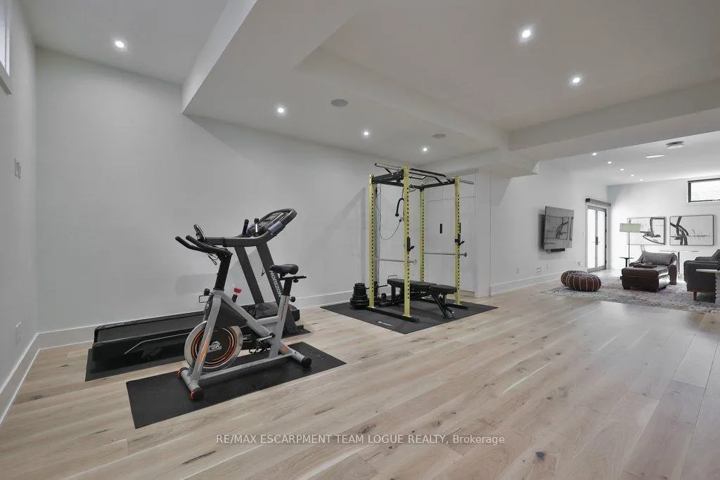 Photo 33 of 4482 Cosburn Crescent, Burlington, Shoreacres — HOMEH