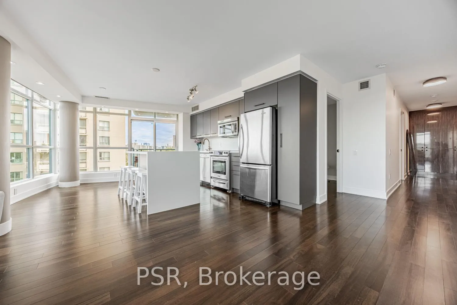 Photo 6 of Unit 708, 1048 Broadview Avenue, Toronto, Broadview North — HOMEH