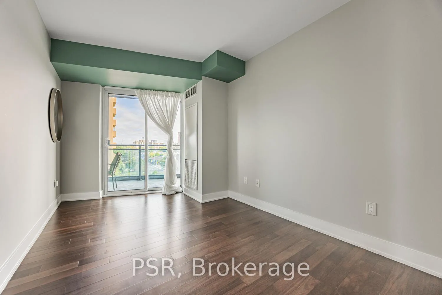 Photo 12 of Unit 708, 1048 Broadview Avenue, Toronto, Broadview North — HOMEH