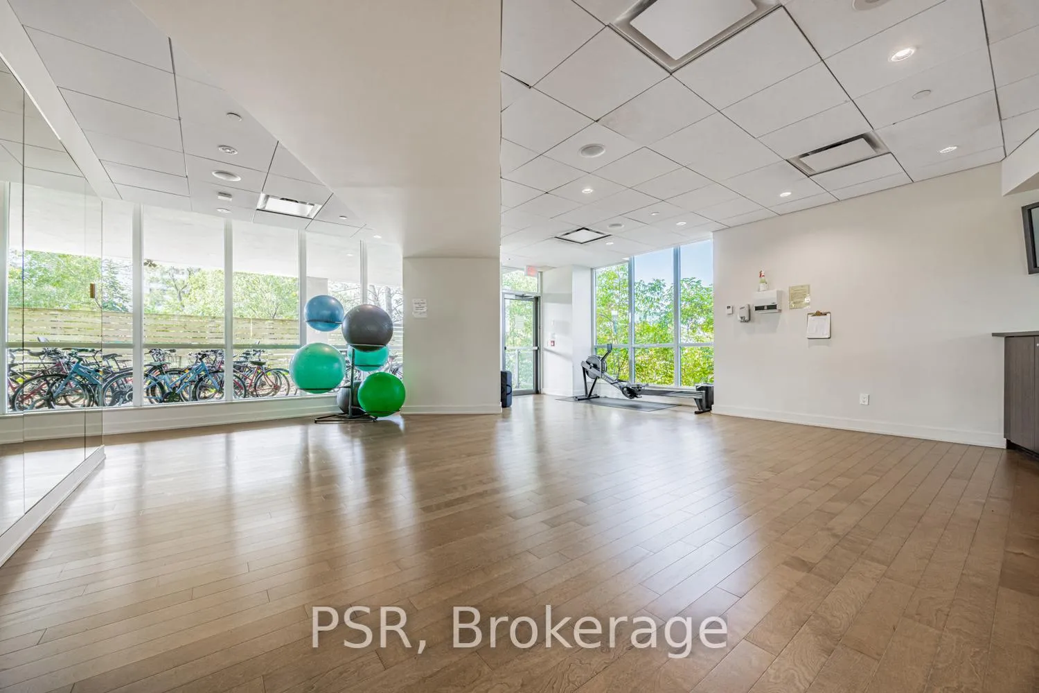 Photo 22 of Unit 708, 1048 Broadview Avenue, Toronto, Broadview North — HOMEH