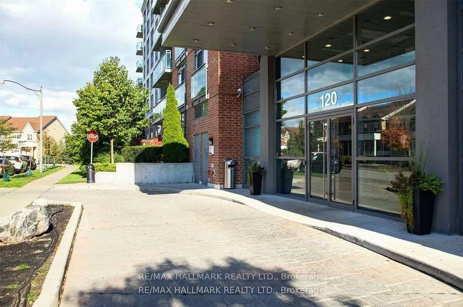 Photo 2 of Unit 318, 120 Dallimore Circle, North York, Banbury-Don Mills — HOMEH