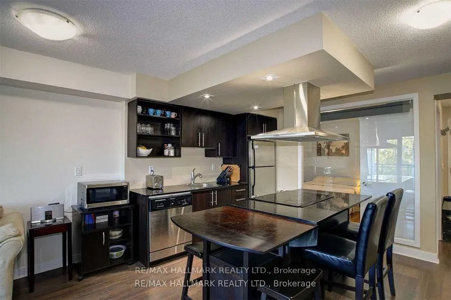Photo 7 of Unit 318, 120 Dallimore Circle, North York, Banbury-Don Mills — HOMEH