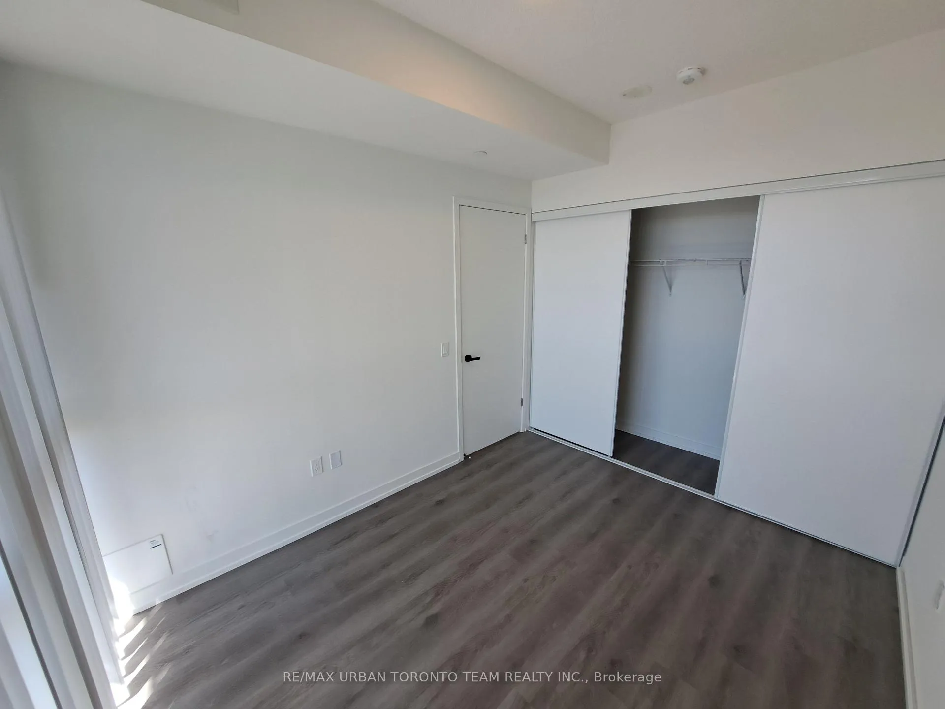 Photo 9 of Unit 3903, 225 Commerce Street, Vaughan, Vaughan Corporate Centre — HOMEH