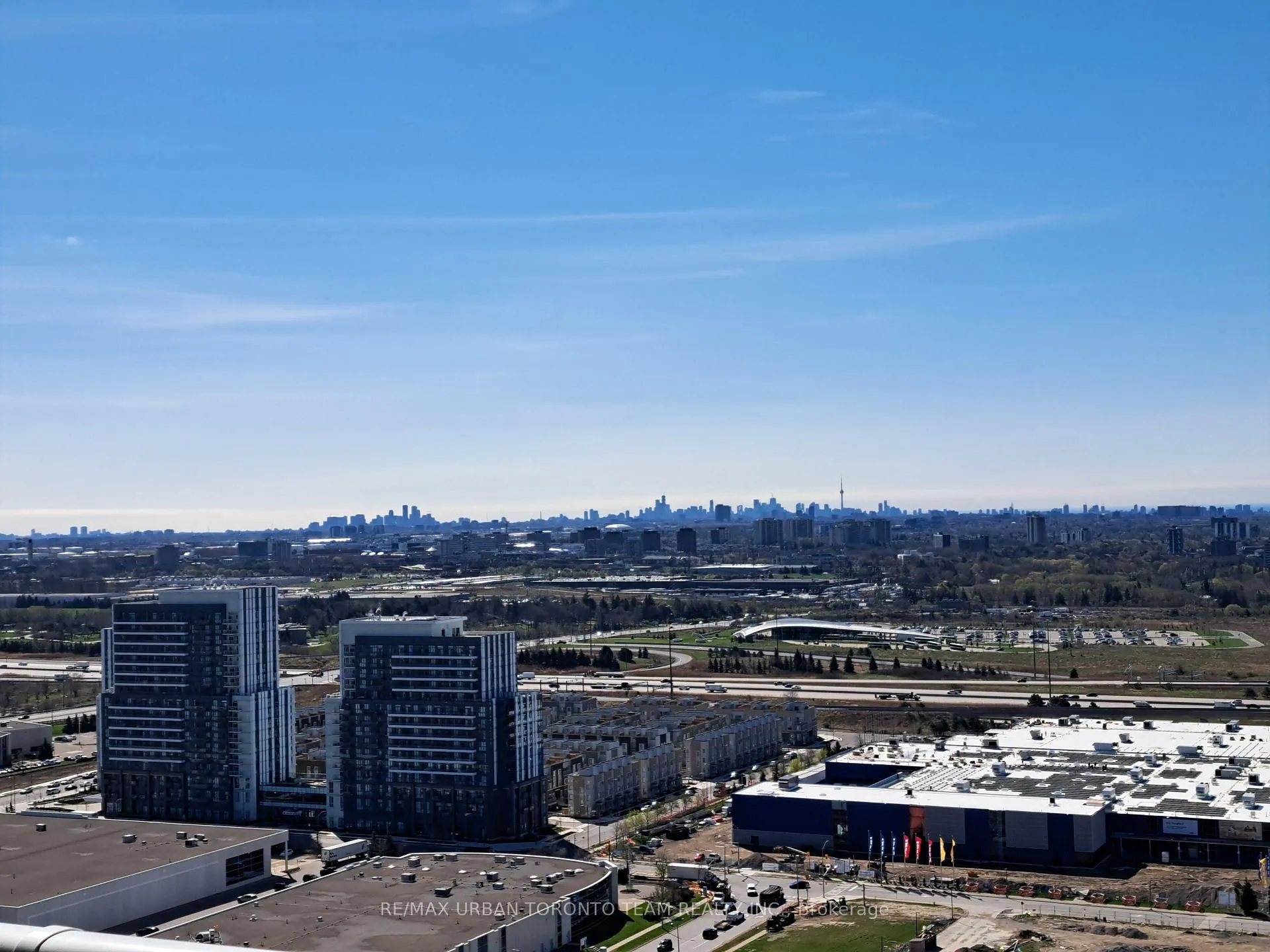 Photo 14 of Unit 3903, 225 Commerce Street, Vaughan, Vaughan Corporate Centre — HOMEH