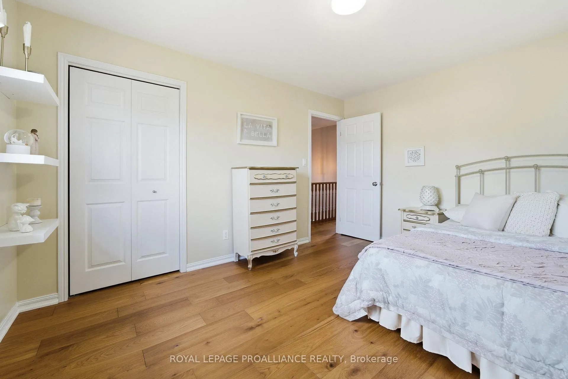 Photo 33 of 6 Thompson Court, Belleville, Belleville Ward — HOMEH