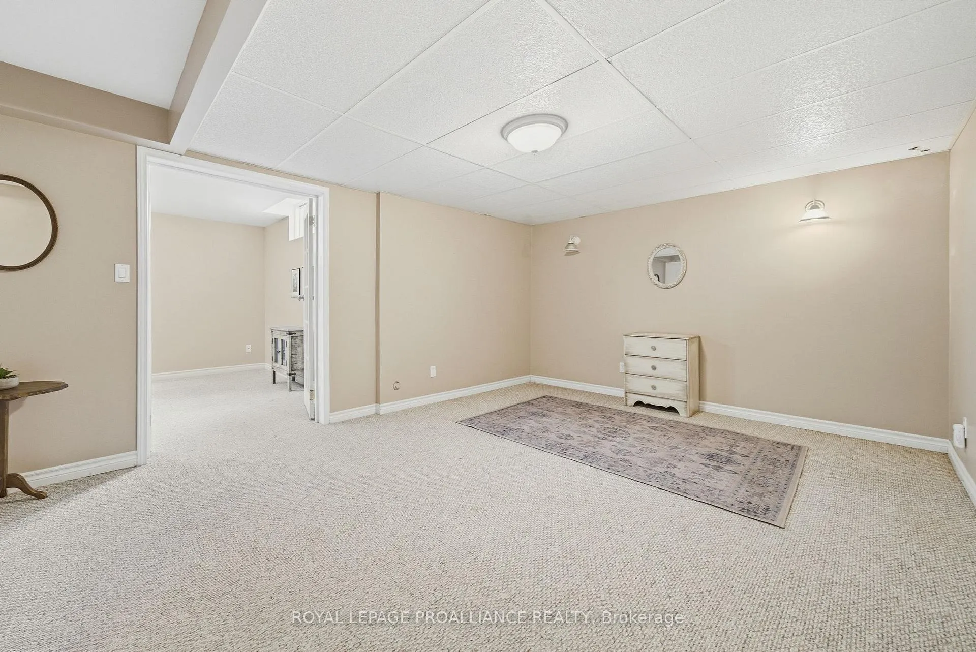 Photo 40 of 6 Thompson Court, Belleville, Belleville Ward — HOMEH