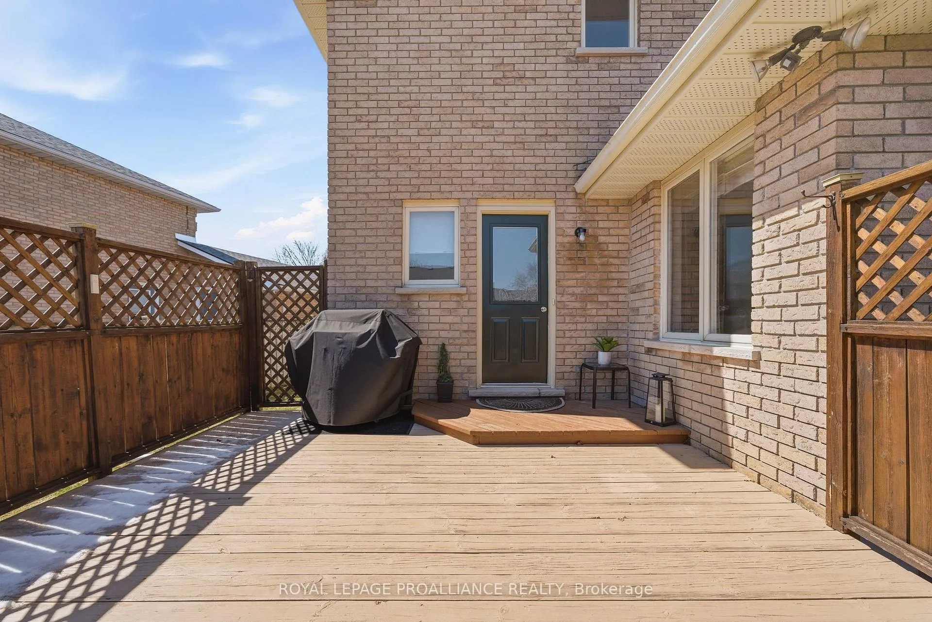 Photo 43 of 6 Thompson Court, Belleville, Belleville Ward — HOMEH