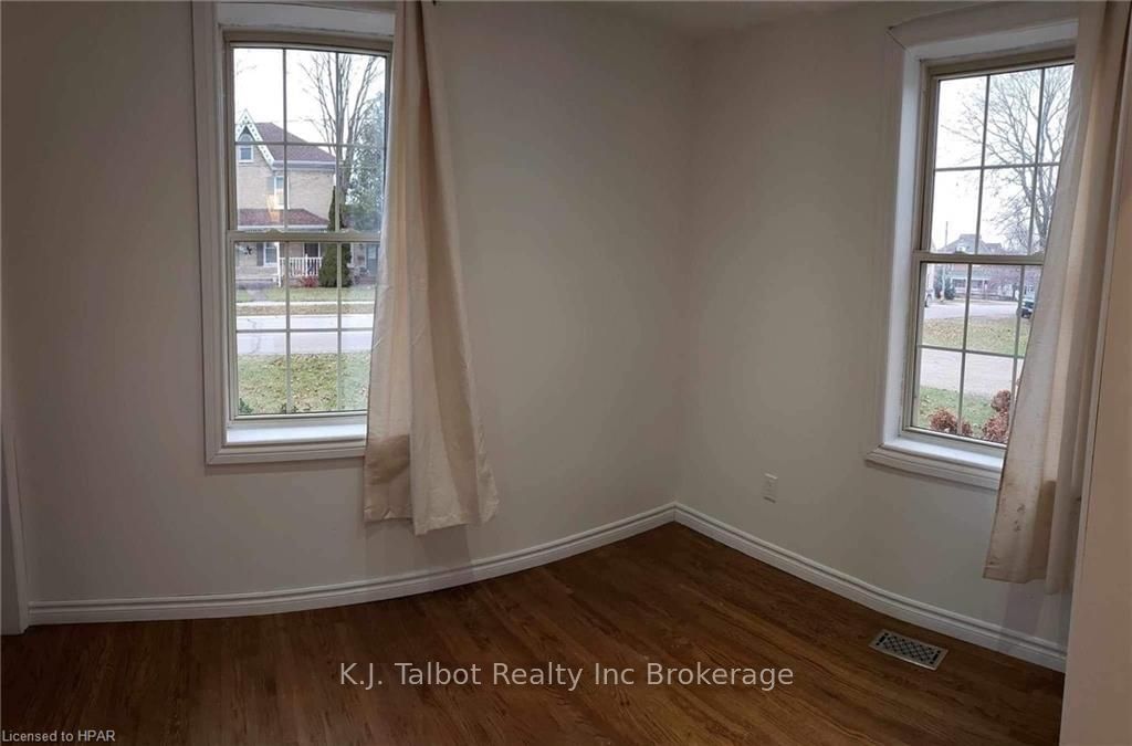 Photo 3 of 15 UNION St W, South Bruce — HOMEH