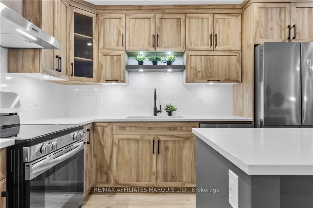 Photo 7 of Unit 103, 229 WATER St E, Cornwall — HOMEH