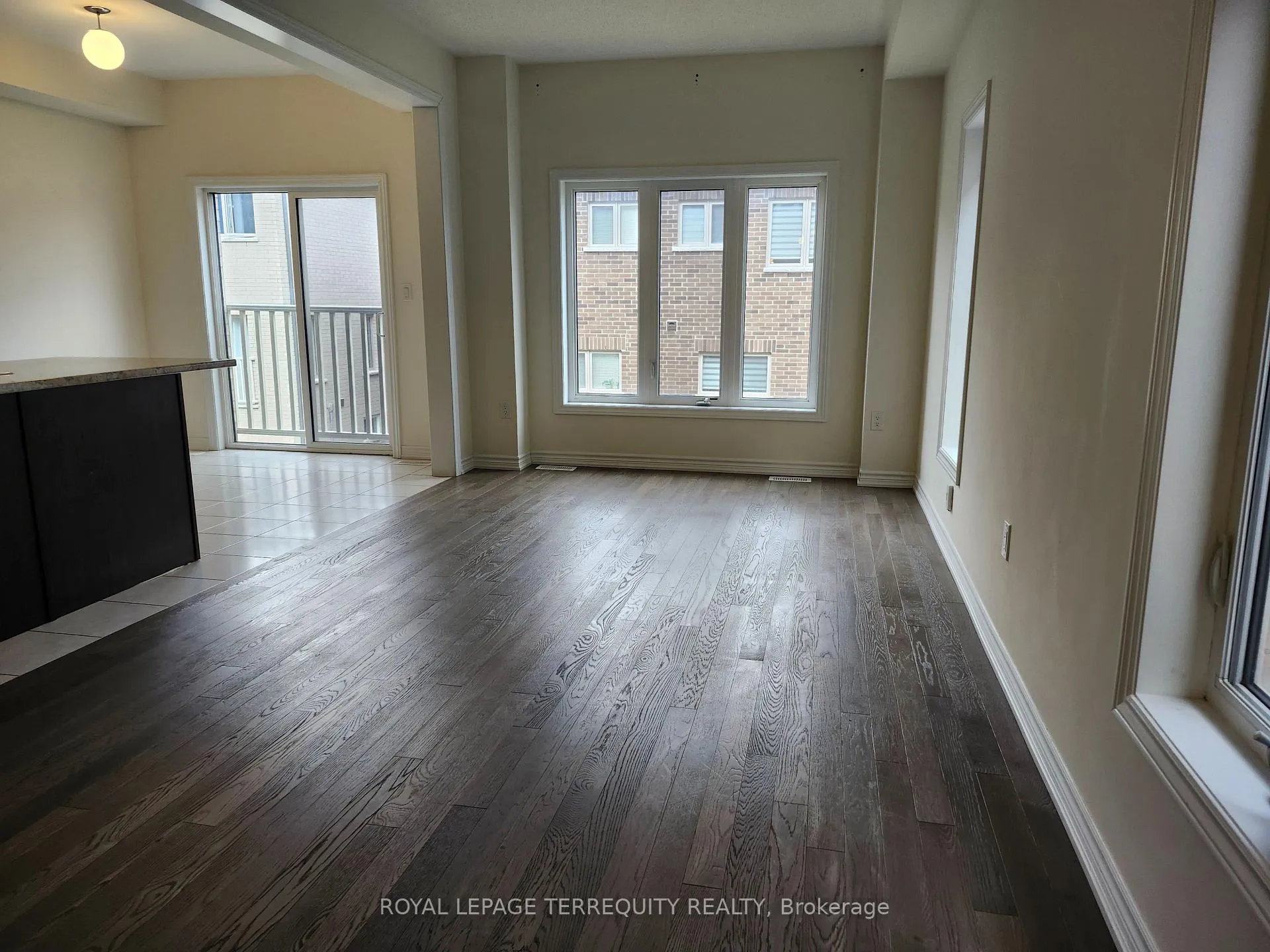 Photo 9 of 2521 Athena Path, Pickering, Rural Pickering — HOMEH