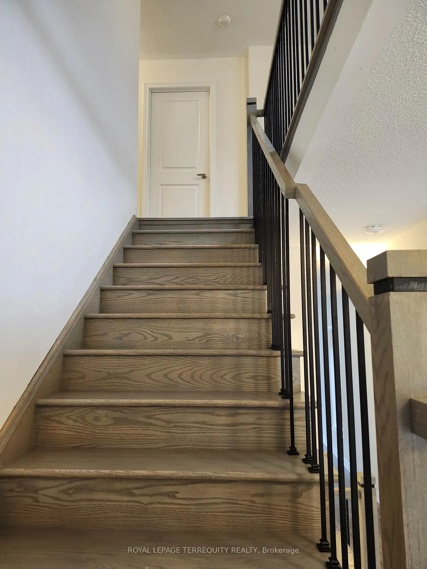 Photo 17 of 2521 Athena Path, Pickering, Rural Pickering — HOMEH