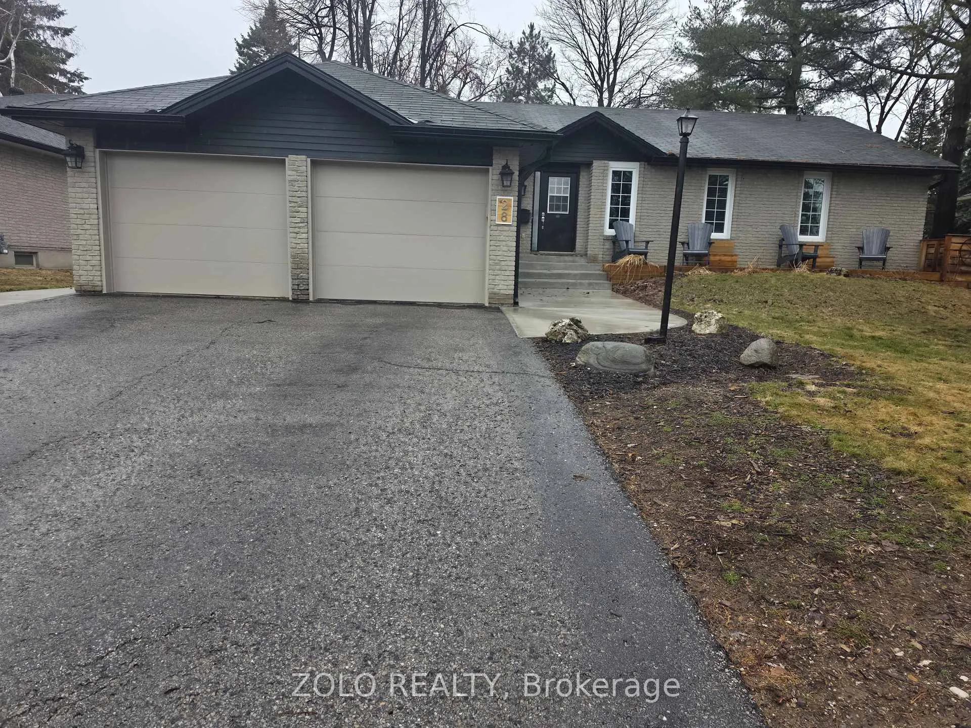 Photo 1 of 28 Broadmoor Avenue, Barrie, Allandale Heights — HOMEH