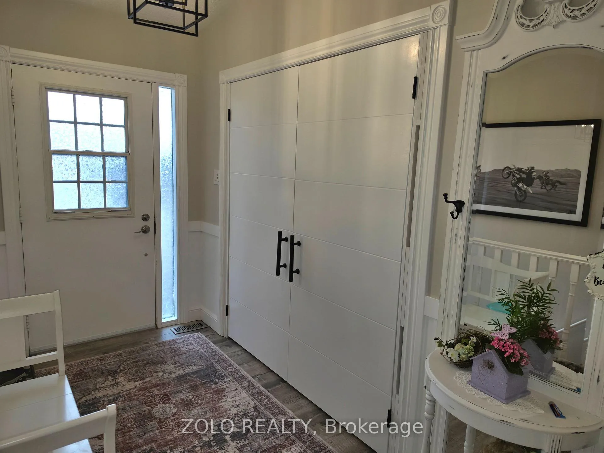 Photo 3 of 28 Broadmoor Avenue, Barrie, Allandale Heights — HOMEH