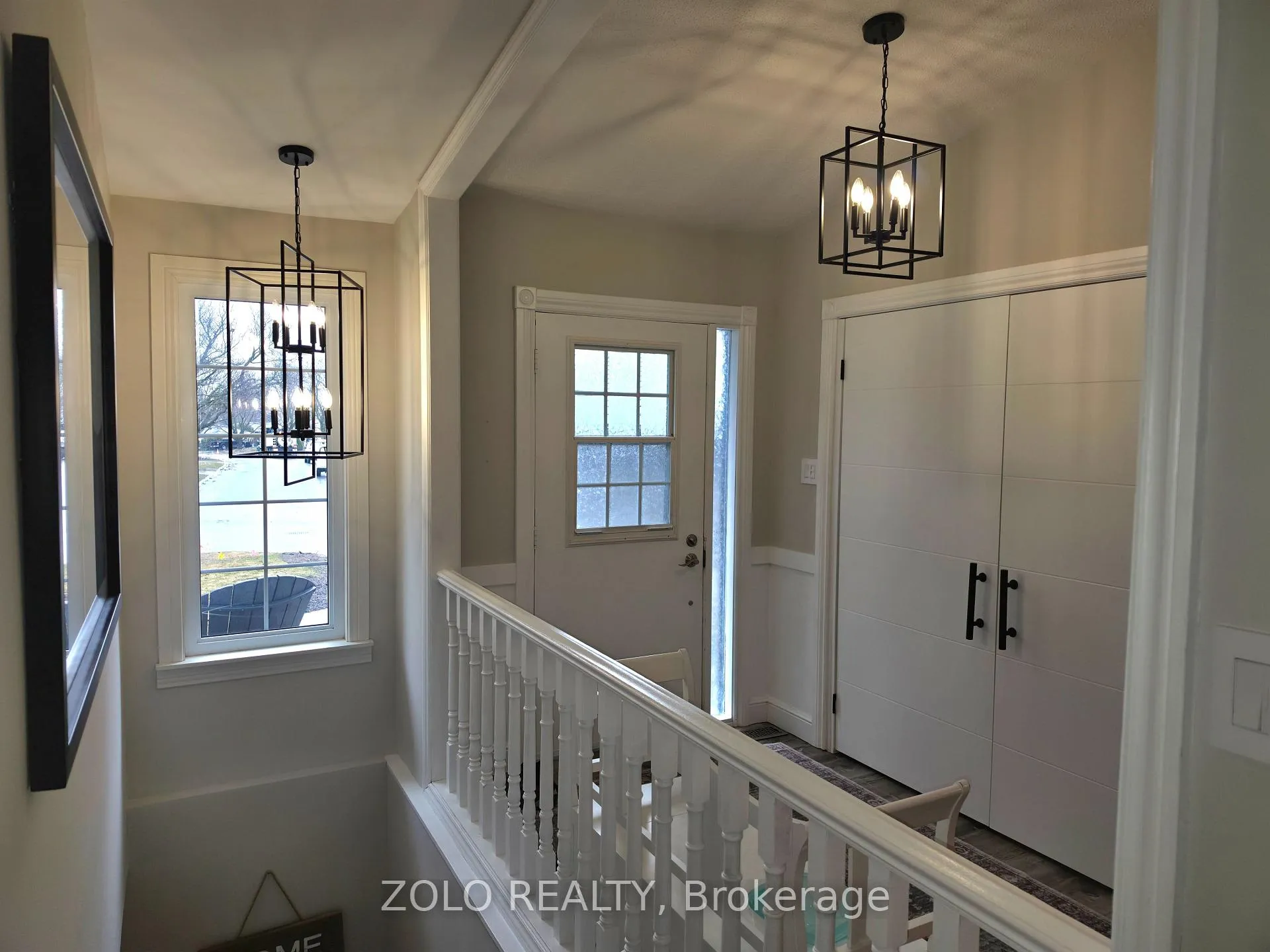 Photo 4 of 28 Broadmoor Avenue, Barrie, Allandale Heights — HOMEH