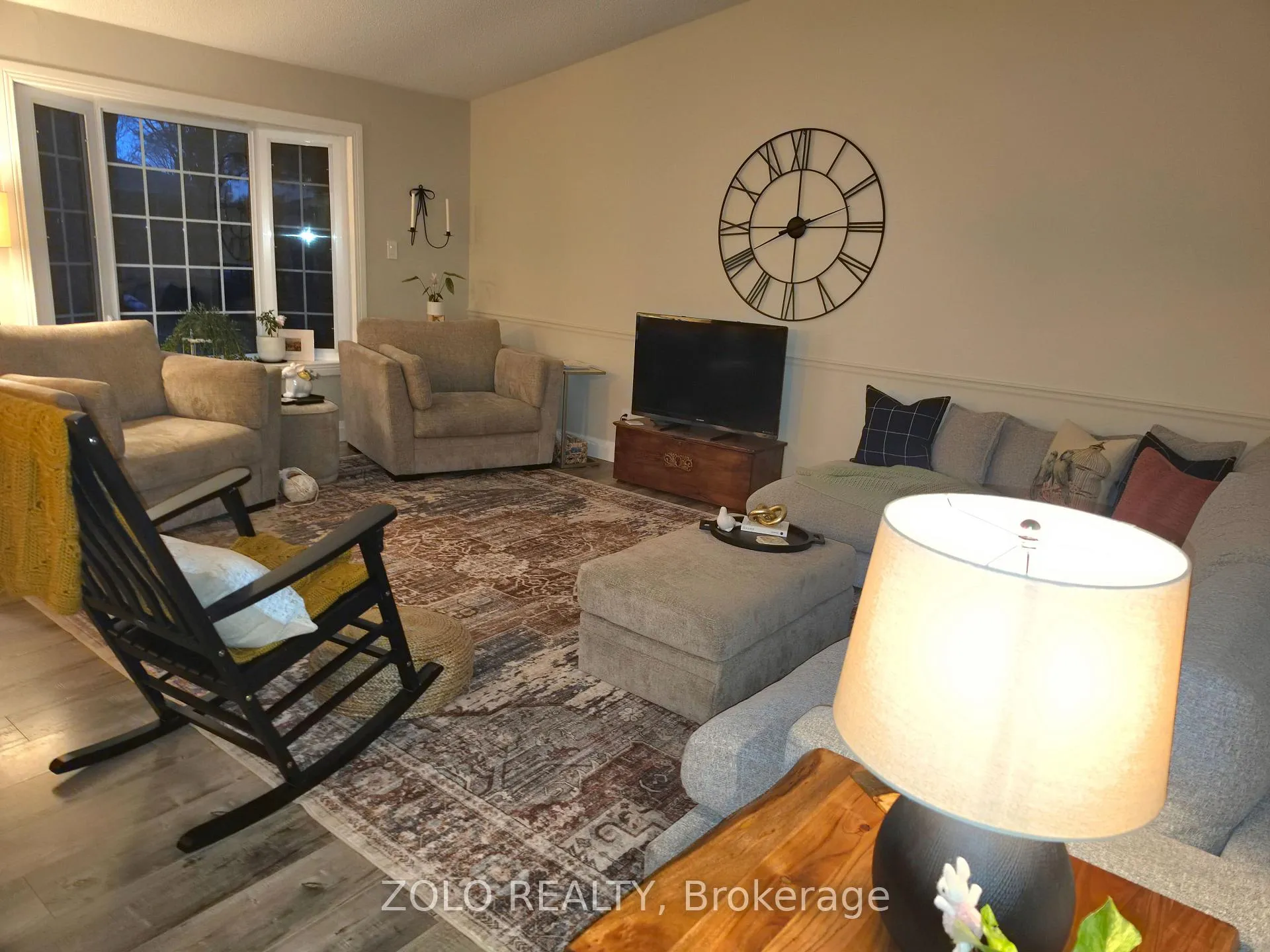 Photo 13 of 28 Broadmoor Avenue, Barrie, Allandale Heights — HOMEH