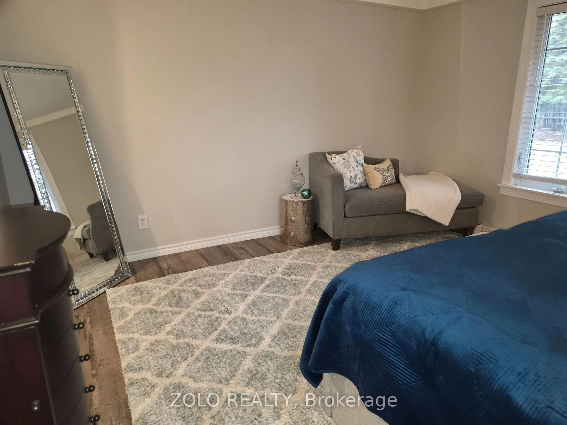 Photo 21 of 28 Broadmoor Avenue, Barrie, Allandale Heights — HOMEH