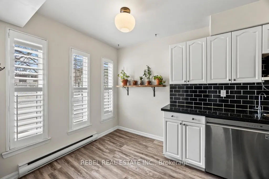 Photo 4 of 53 Deacon Lane, Ajax, South East — HOMEH